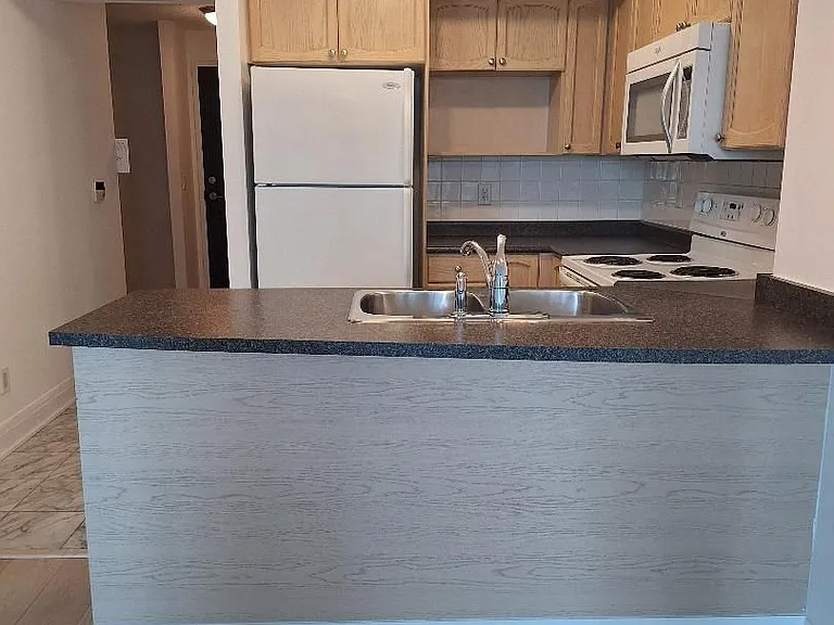 18 Yonge St #1702 — Photo 22
