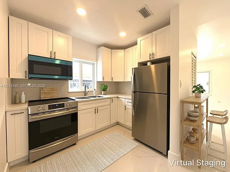 228 NW 32nd Ave #230 — Photo 7