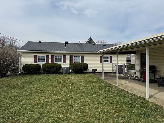 3rd image of 2550 Galewood St