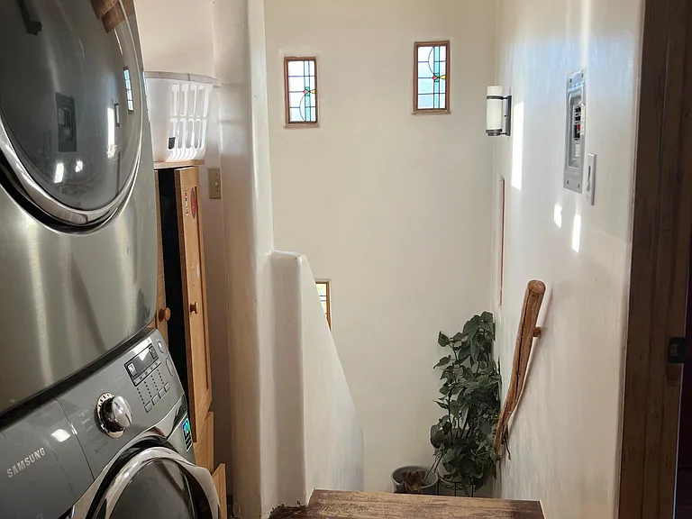 618 Nelson Ln — Photo 20
