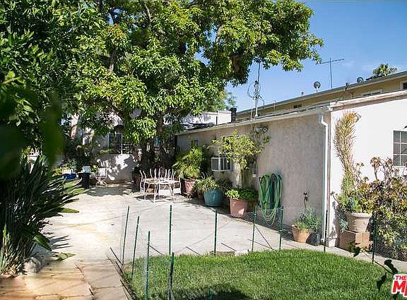 5th image of 1221 N Formosa Ave