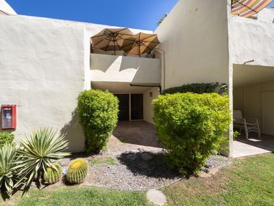 1655 E Palm Canyon Dr Unit 205, Palm Springs, CA, 92264