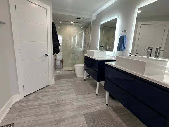 1 Key Capri, Treasure Island, FL