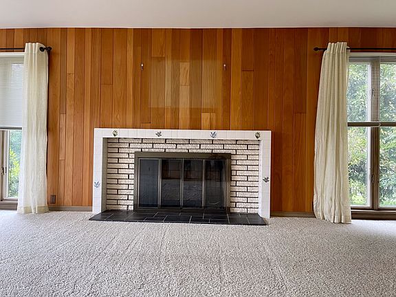 5th image of 109 Avery Dr