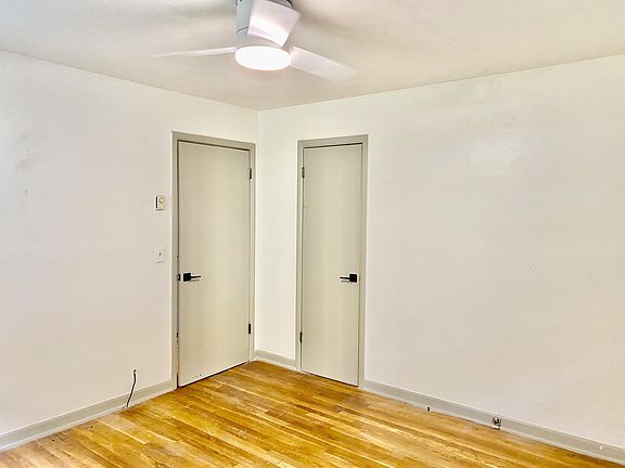 5th image of 3202 Blair Blvd #B