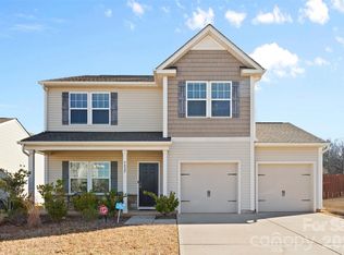 9022 Colwick Hill Ln, Charlotte, NC 28215