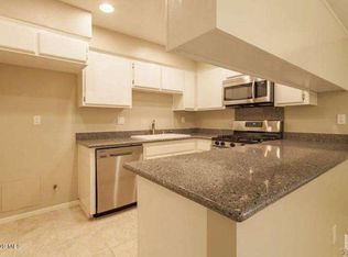 15266 Campus Park Dr APT C, Moorpark, CA 93021