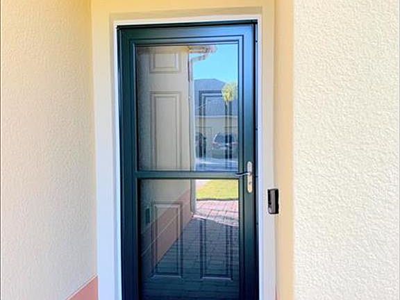 3rd image of 3645 Solana Cir #B