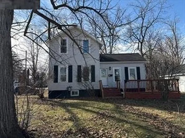 219 S Merchant Ave, Fremont, MI 49412