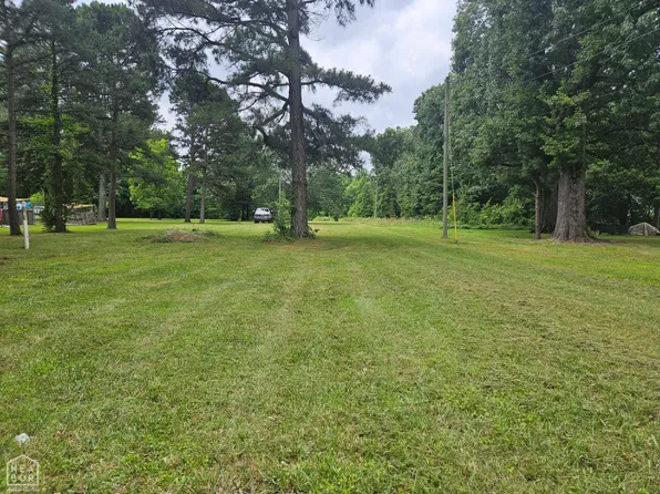 108 E Hinkley St, Brookland, AR 72417