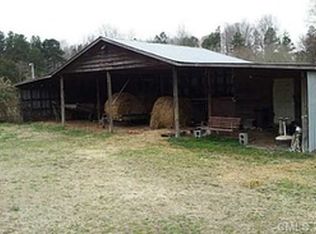 227 Towers View Dr, Dallas, NC 28034