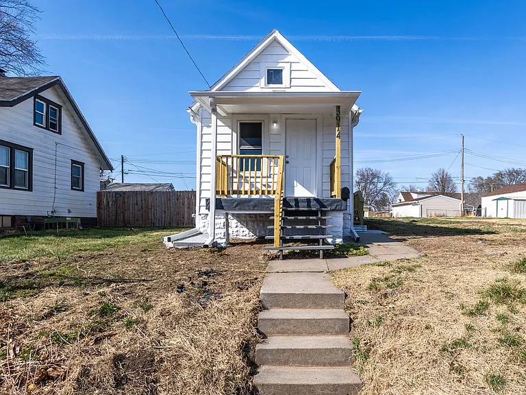 3914 Patterson St — Photo 2