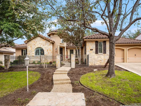 18 Venice Ct, San Antonio, TX 78257