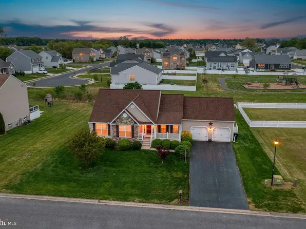 110 Kingsmill Dr, Felton, DE 19943