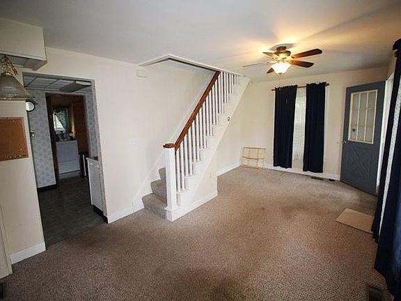 4th image of 174 E Terrace Ave