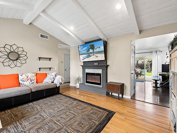 5th image of 5037 Parkhurst Drive