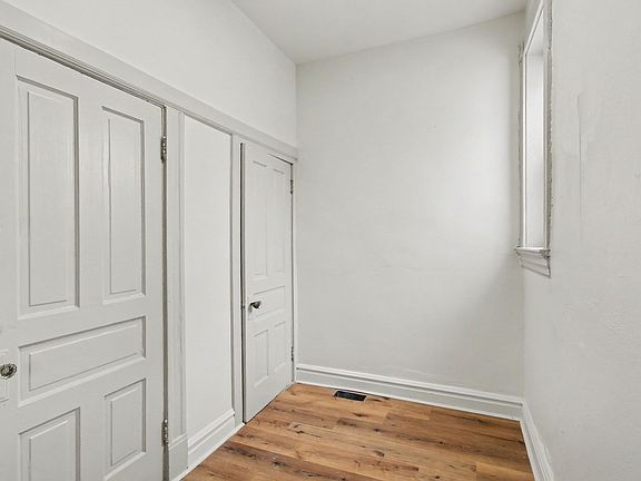 5th image of 3630 Hydraulic Ave #2