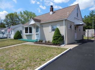 32 Sullivan Ave, Bellmawr, NJ 08031