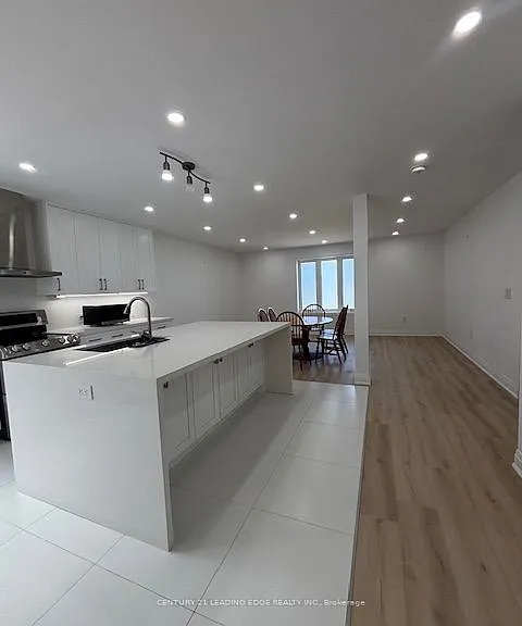 3 Kennebec Cres #MAIN — Photo 6