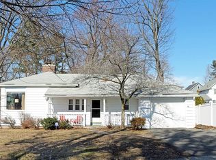 14 Hartwick St, Springfield, MA 01108