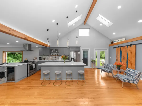 6780 Carpenter Rd, Ypsilanti, MI 48197