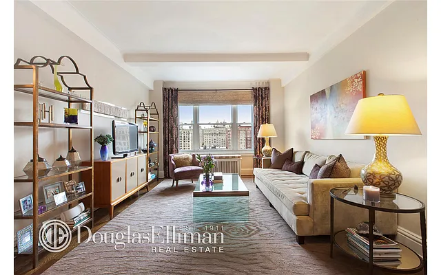 Sold by Douglas Elliman | media 26