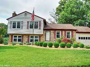 12031 Willowood Dr, Woodbridge, VA 22192