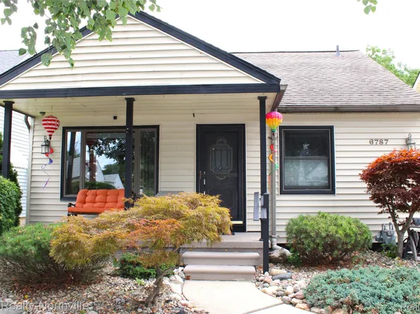 6787 Robinson Ave, Allen Park, MI 48101