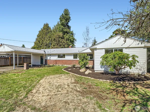 8109 208 Place SW, Edmonds, WA 98026