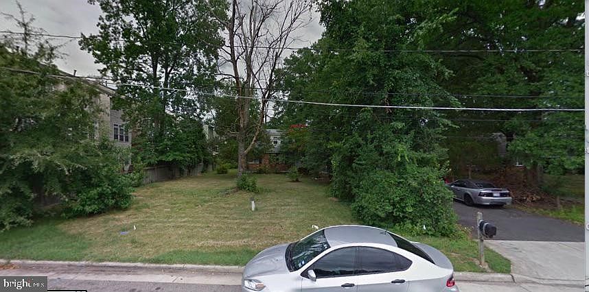 2nd image of 8423 Sky View Dr
