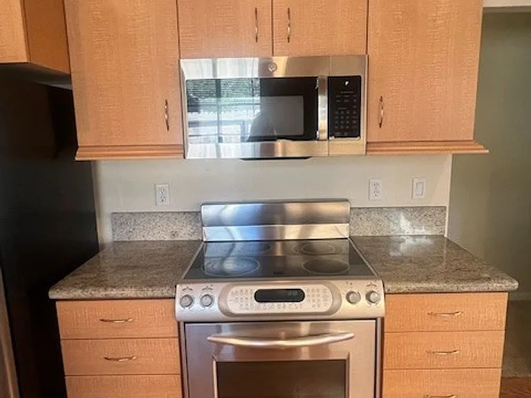 645 Roskilde Rd — Photo 14
