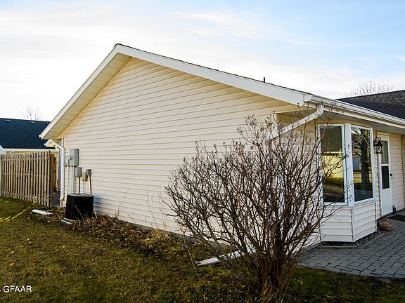 2nd image of 2641 Mistwood Ct