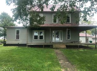 5938 Hopedale Rd, Hopedale, IL 61747