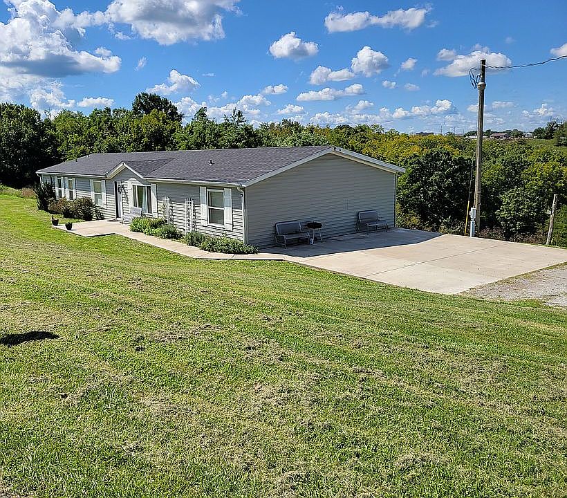 1st image of 200 Latimer Ln