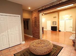 813-17 N 5th St #202, Philadelphia, PA 19123