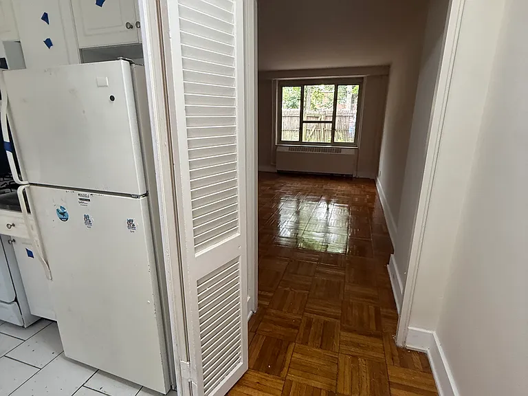 64-20 194th Ln #D — Photo 11