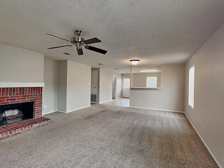 5709 Addington Dr — Photo 3