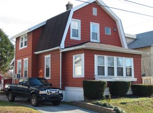 15 W Elbon Rd, Brookhaven, PA 19015