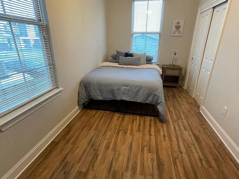 1528 Orpheum Ave #A — Photo 40