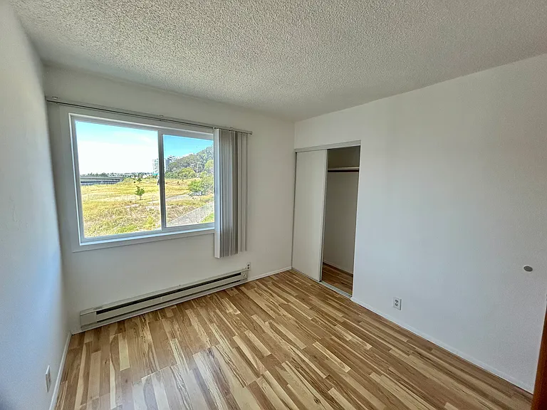 Second bedroom