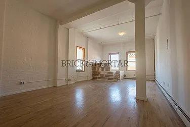 Rented by Brick&Mortar