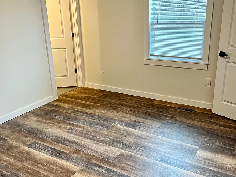 301 Silver Pl — Photo 19