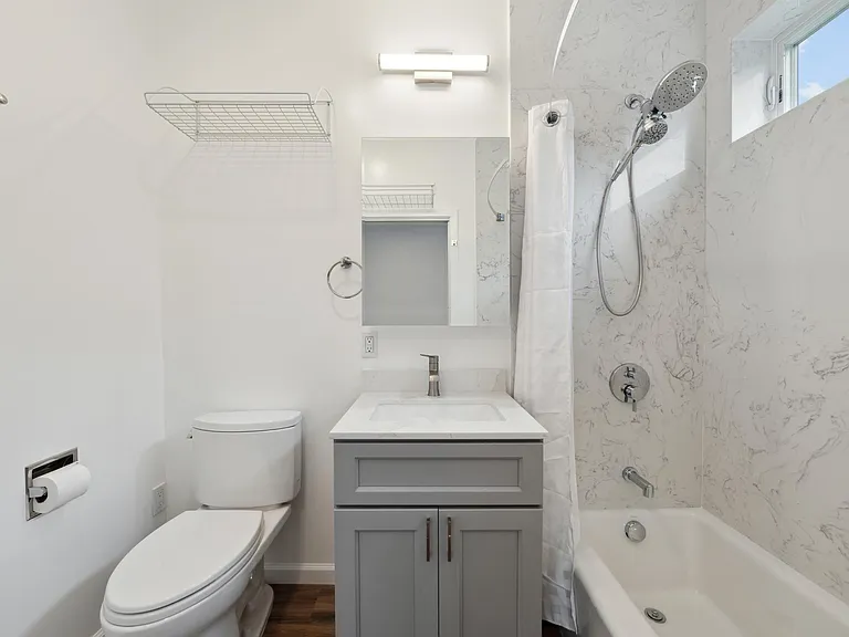 1012 Chester St #4 — Photo 9
