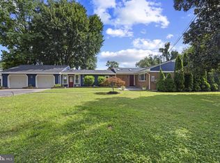 8293 Shilling Rd, Pasadena, MD 21122