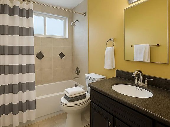 3rd image of 5511 Adelaide Ave Unit 21