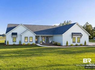 28310 Comstock Rd, Elberta, AL 36530