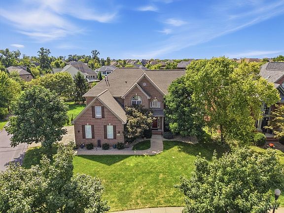 2nd image of 5345 Mapledale Way