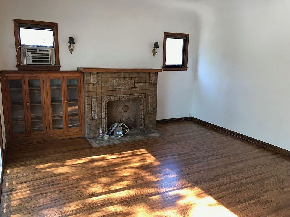1st image of 1290 N Los Robles Ave