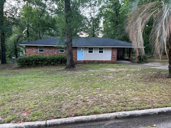 609 Sherwood Dr, Dublin, GA 31021