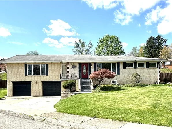 200 Crystal Ln, Weirton, WV 26062